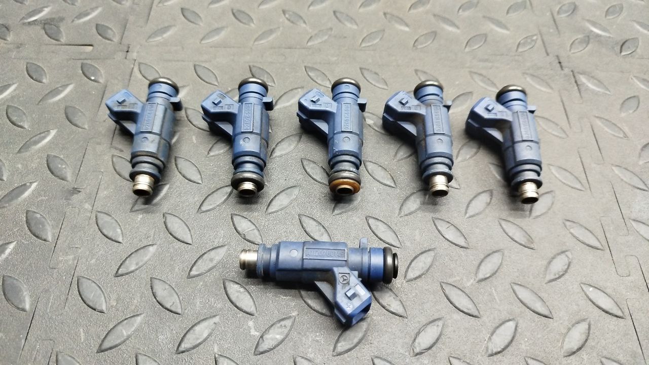 Форсунка бензиновая Mercedes E/W210 1995-2003