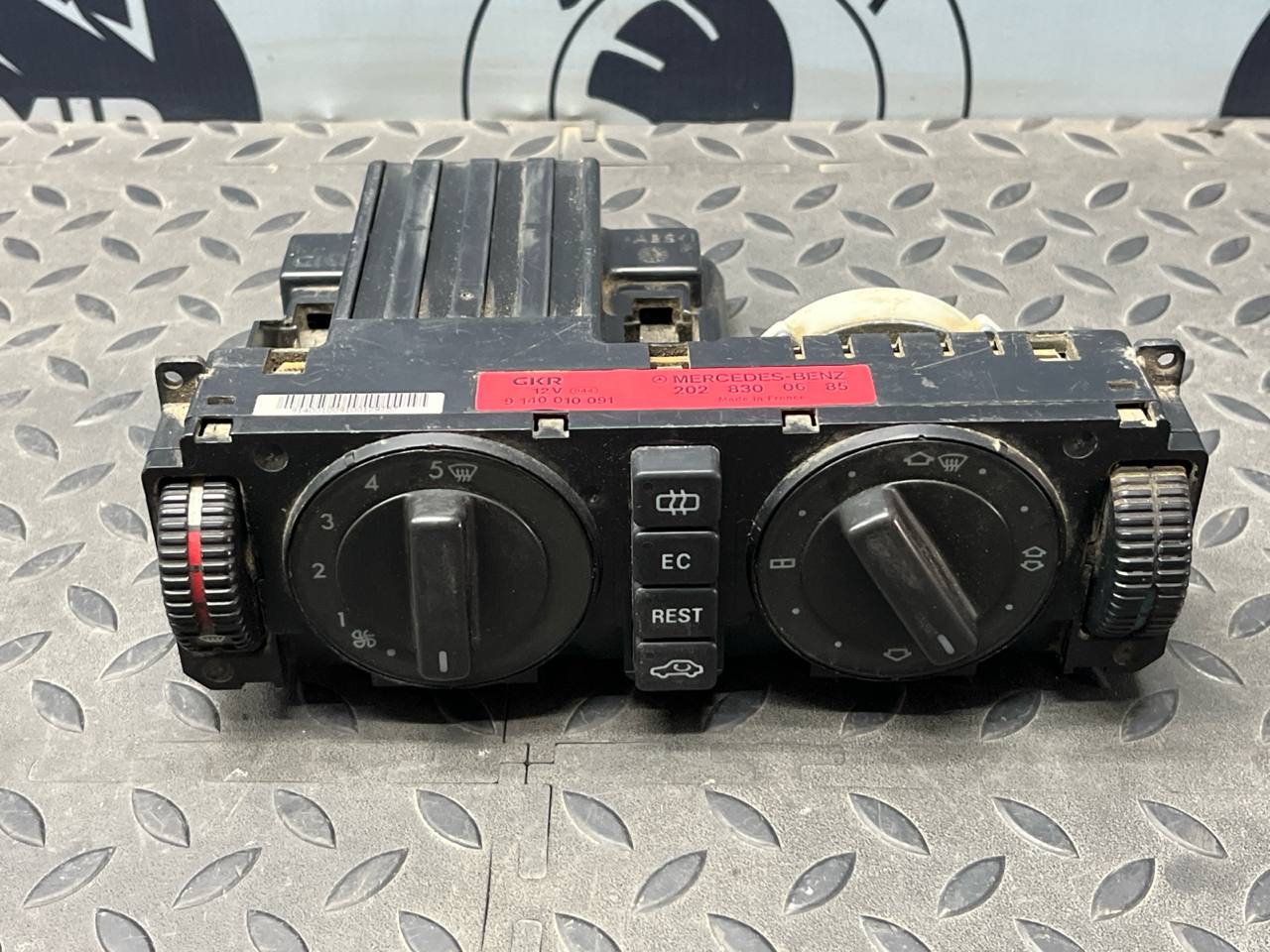 Блок управления климатом Mercedes C/W202 1993-2001