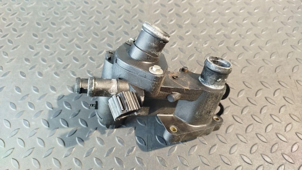 Корпус термостата Volkswagen Golf/4 1997-2006