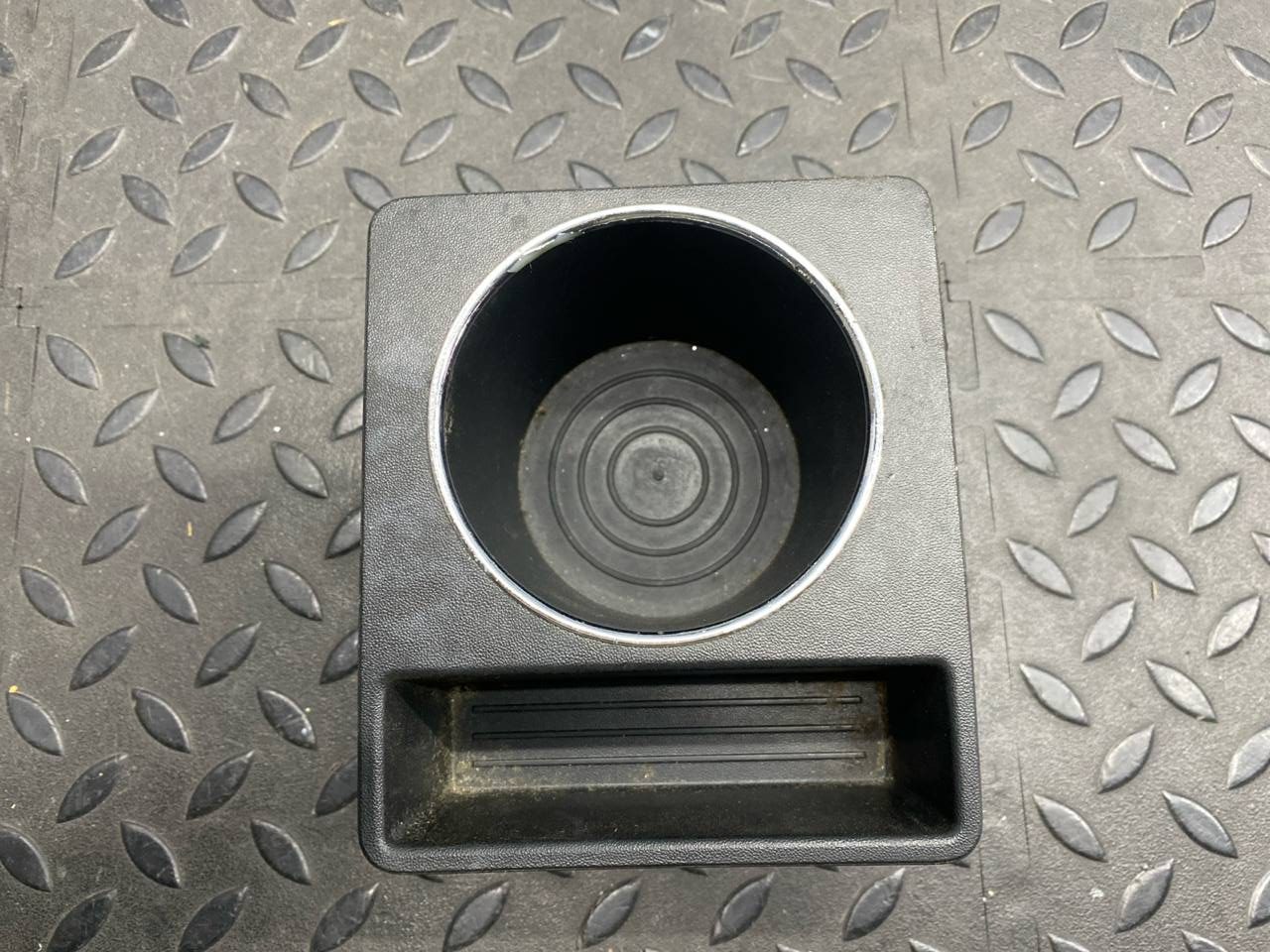 Подстаканник Mercedes B/W245 2005-2011