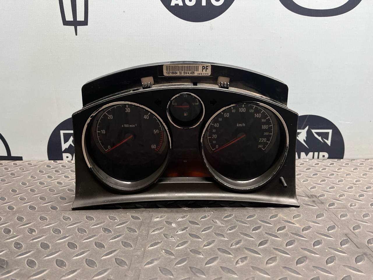 Комбинация приборов (Щиток) Opel Astra/H 2004-2014