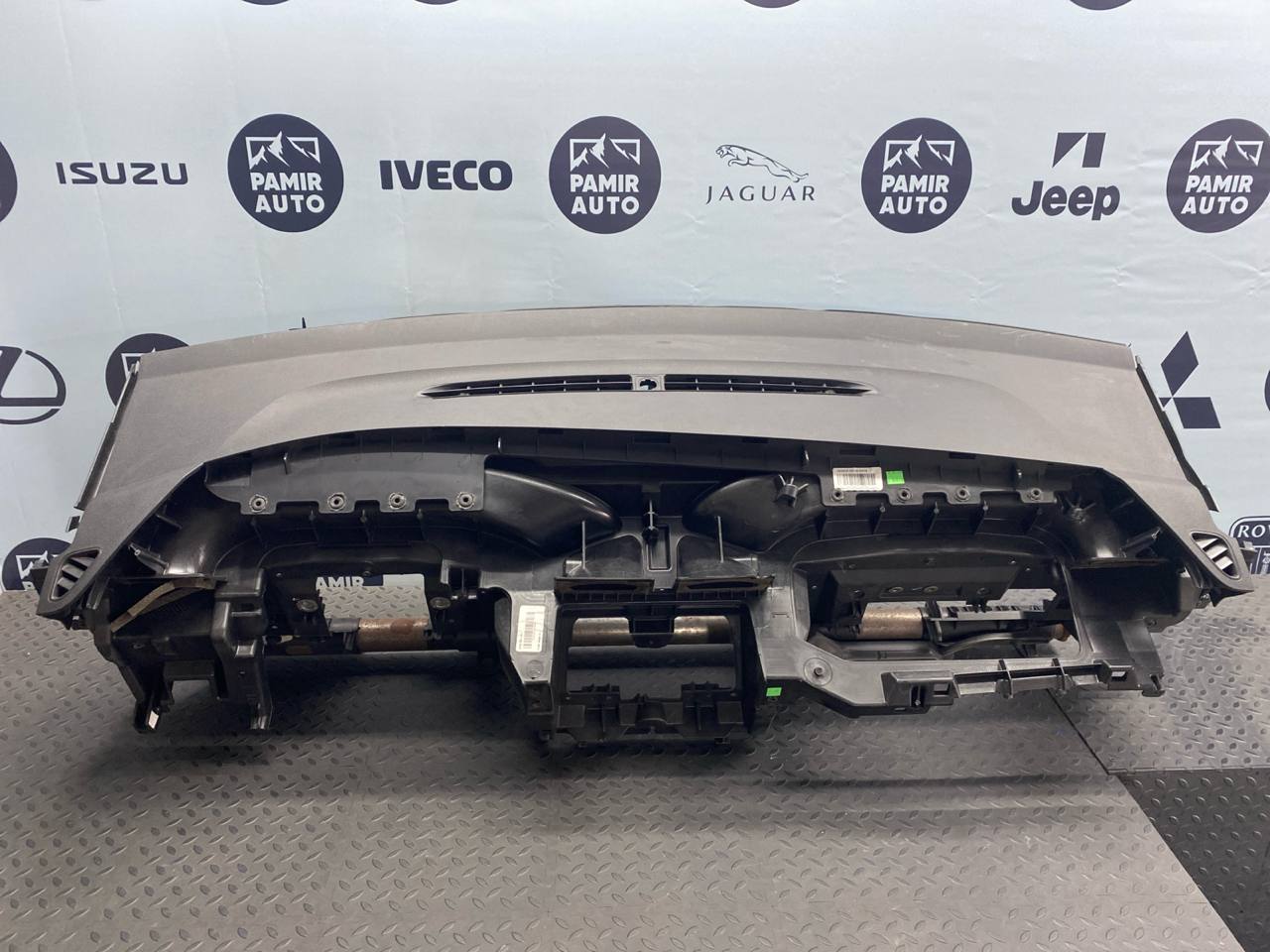 Торпедо Ford Focus/2 2004-2011