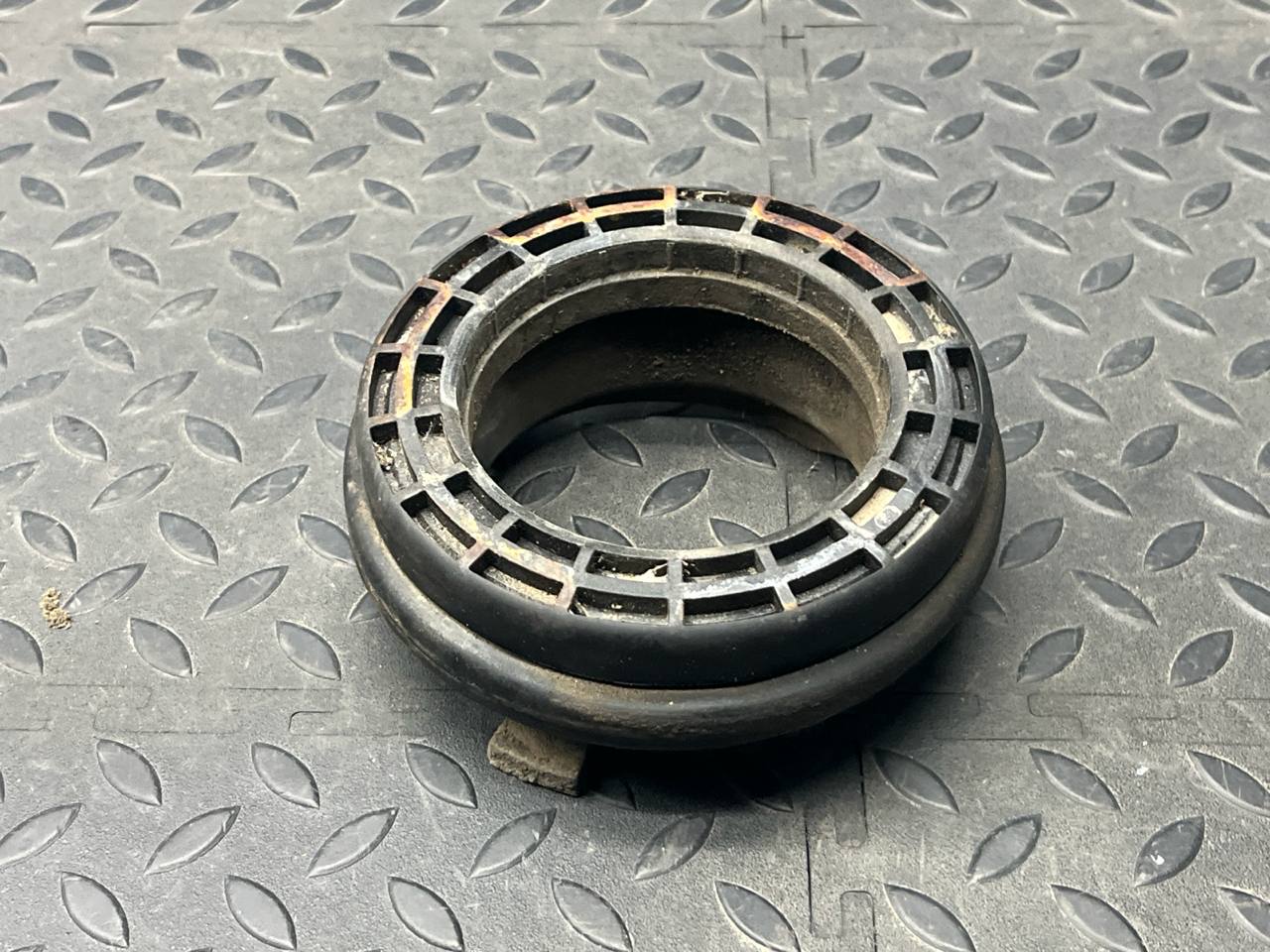 Подшипник опоры амортизатора передний Peugeot Expert/2 2007-2016