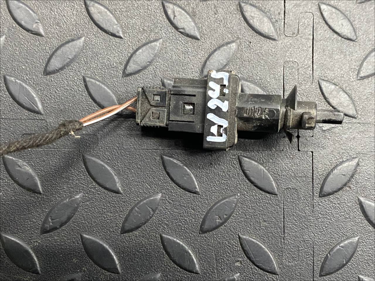 Датчик педали сцепления Mercedes B/W245 2005-2011