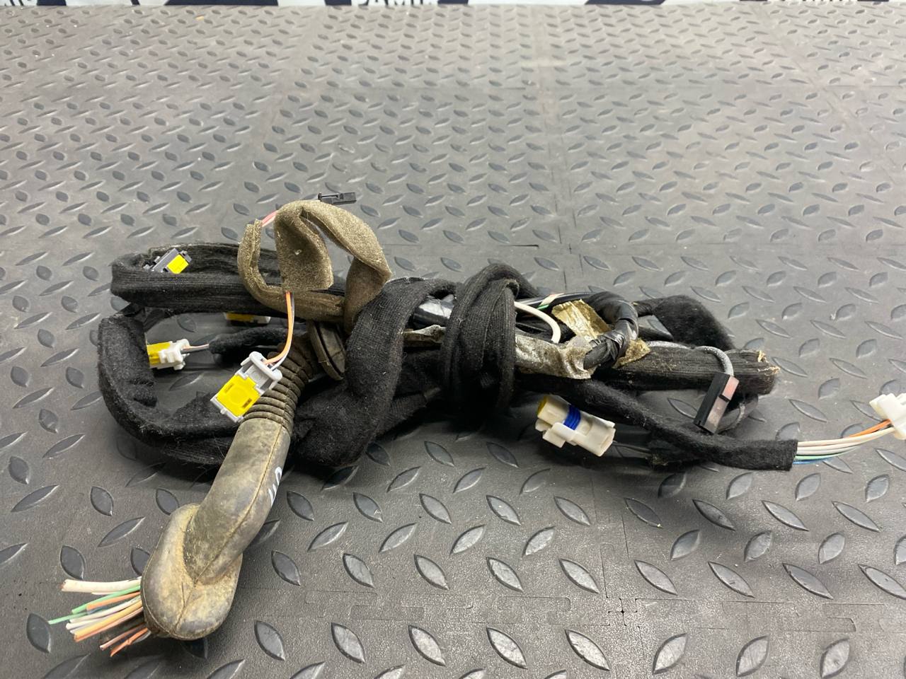 Проводка двери багажника Renault Scenic/2 2003-2009