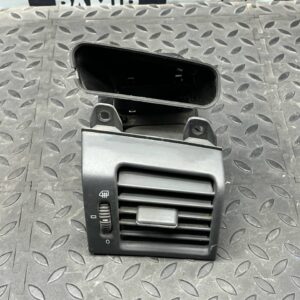 Дефлектор воздушный правый Mercedes E/W210 1995-2003