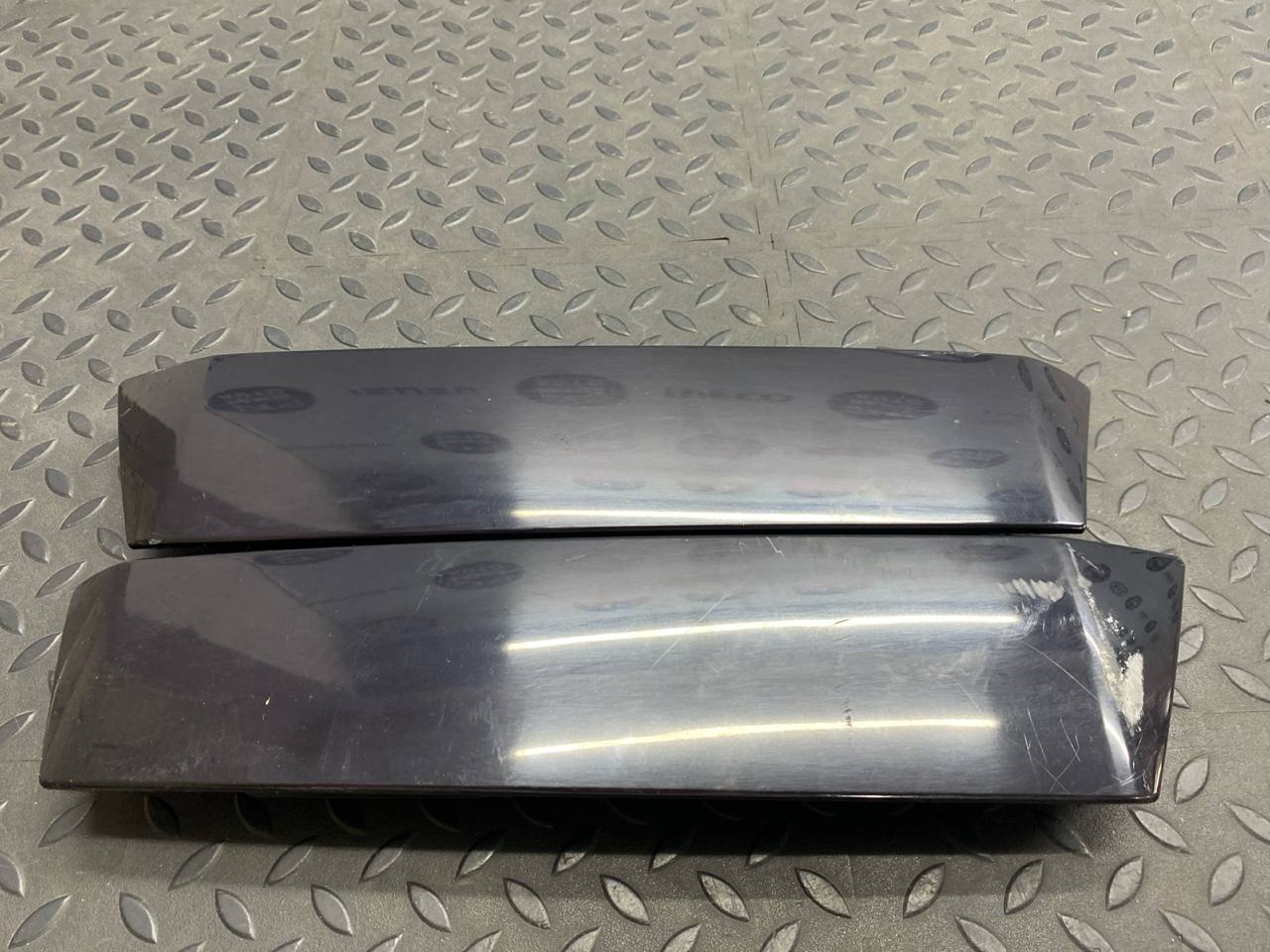 Накладка двери багажника Renault Scenic/2 2003-2009