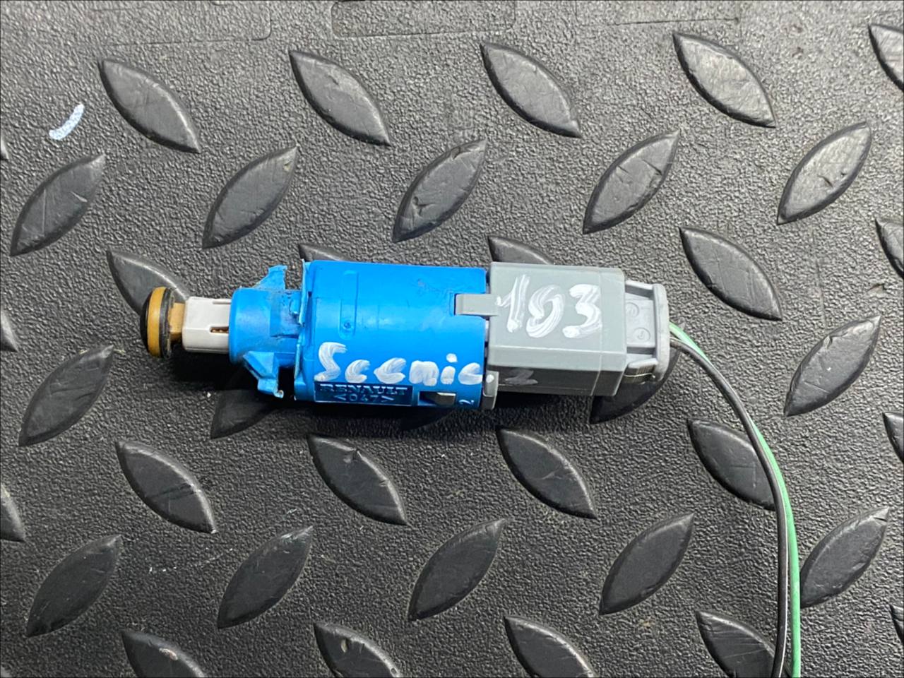 Датчик педали сцепления Renault Scenic/2 2003-2009