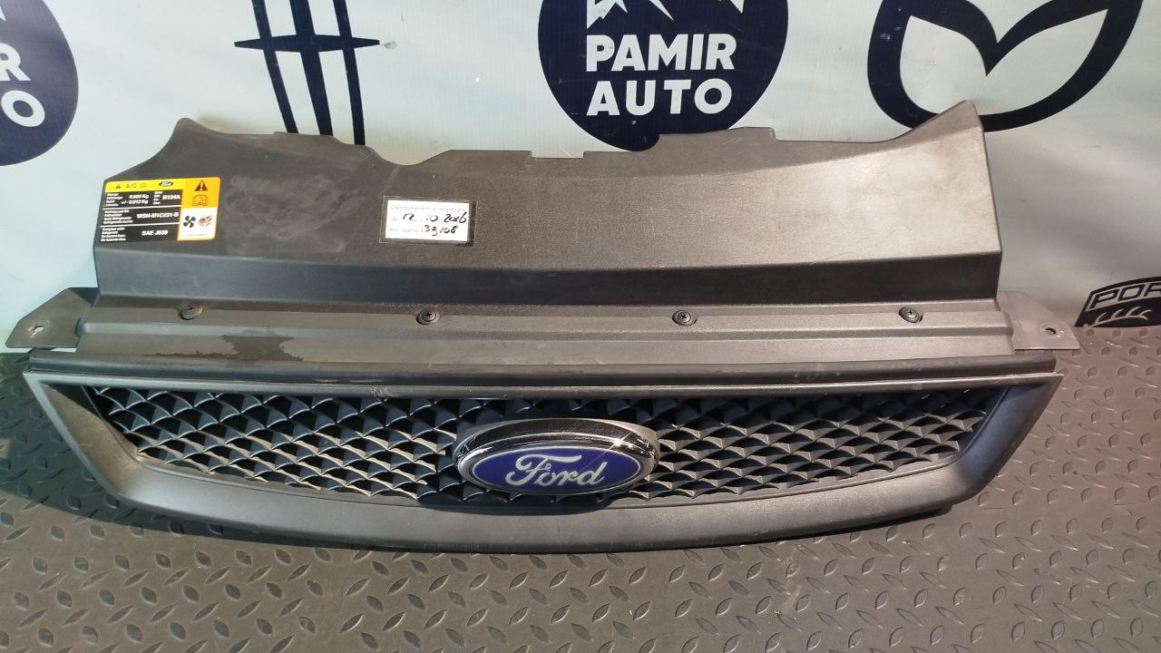 Решетка радиатора Ford Focus/2 2004-2011