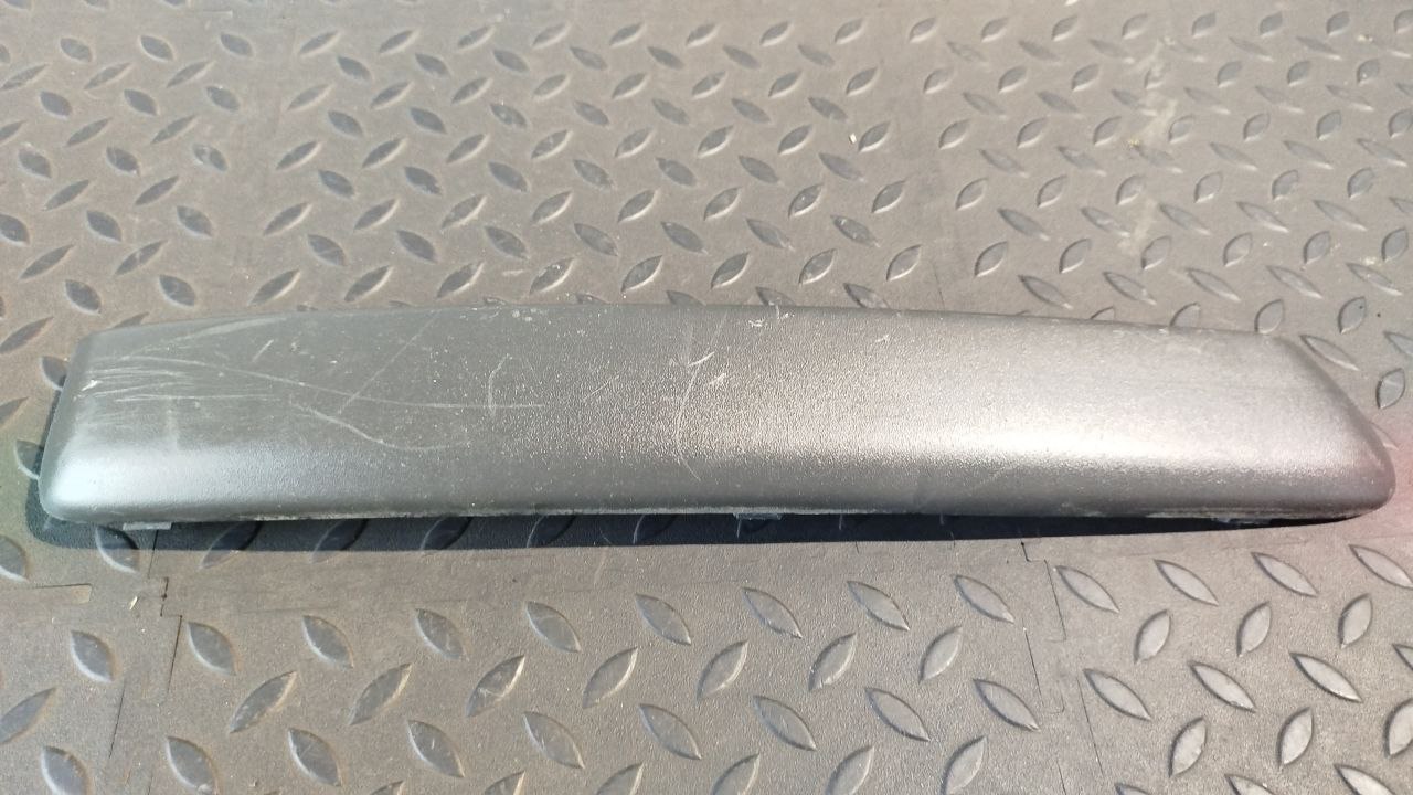 Накладка бампера передняя левая Ford Focus/2 2004-2011