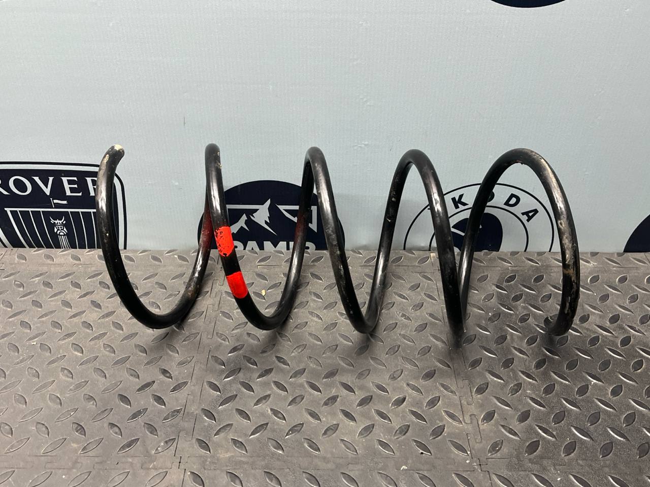 Пружина передняя Mercedes C/W203 2000-2008