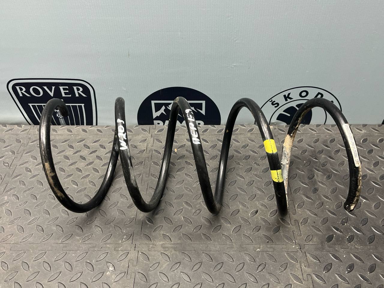 Пружина передняя Mercedes C/W203 2000-2008