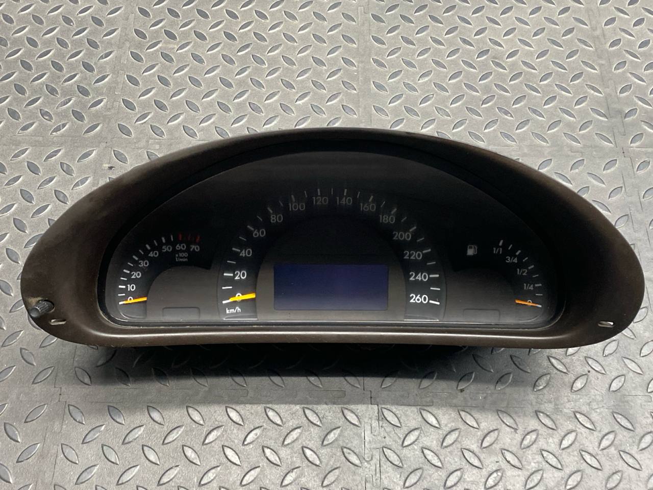 Комбинация приборов (Щиток) Mercedes C/W203 2000-2008