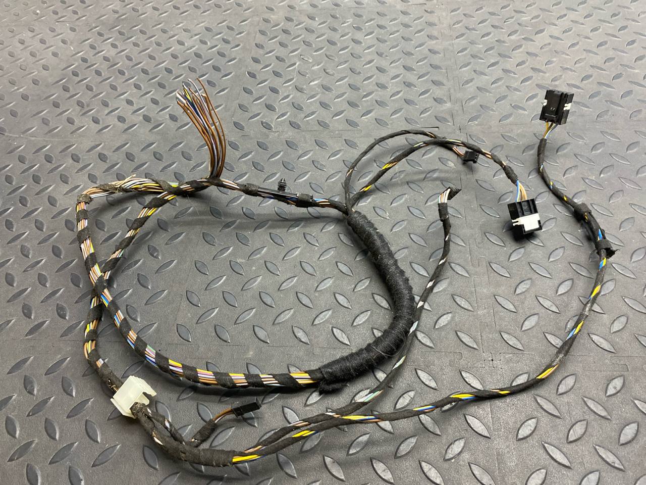 Проводка крышки багажника BMW 3/E46 1998-2007