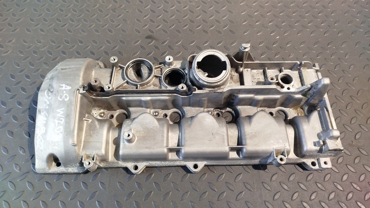 Крышка клапанная Mercedes C/W203 2000-2008