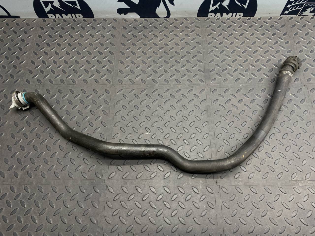 Патрубок ОЖ BMW 3/E46 1998-2007
