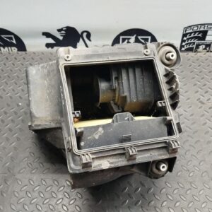 Корпус воздушного фильтра Mercedes B/W245 2005-2011