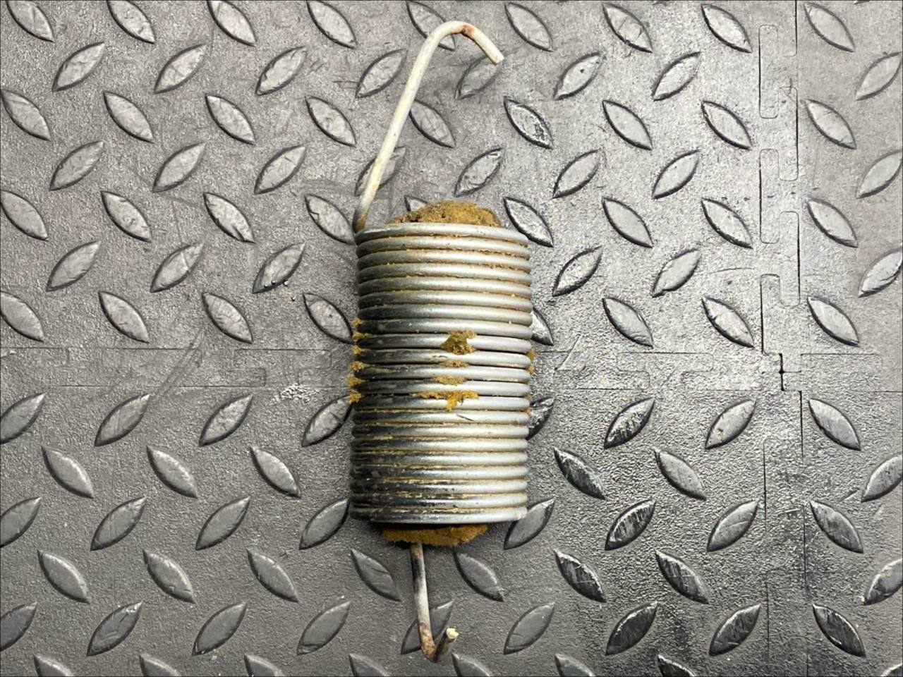 Пружина крышки багажника Mercedes C/W202 1993-2001