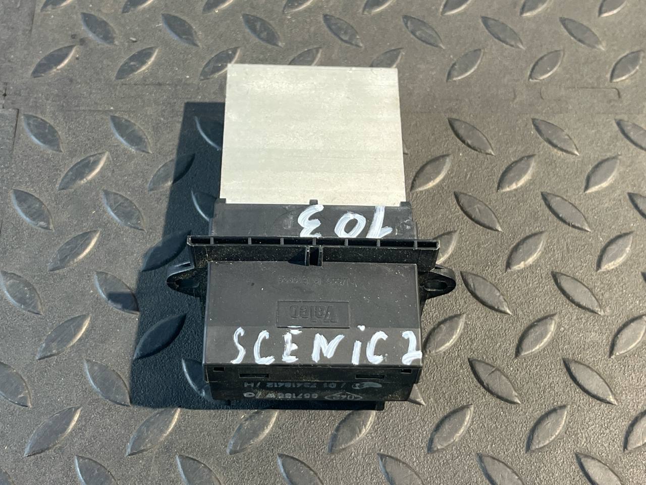 Резистор отопителя Renault Scenic/2 2003-2009