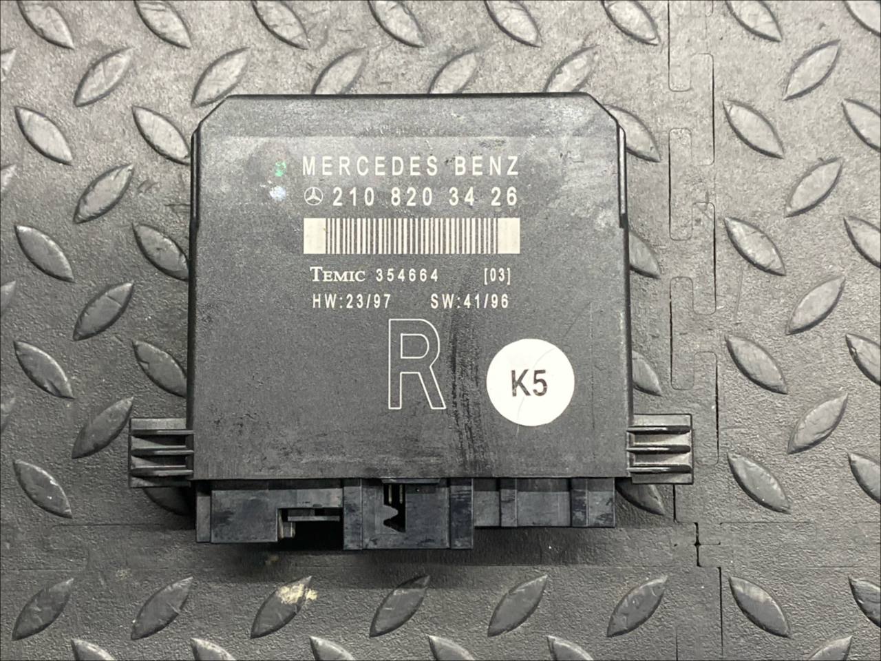 Блок комфорта двери передний правый Mercedes E/W210 1995-2003