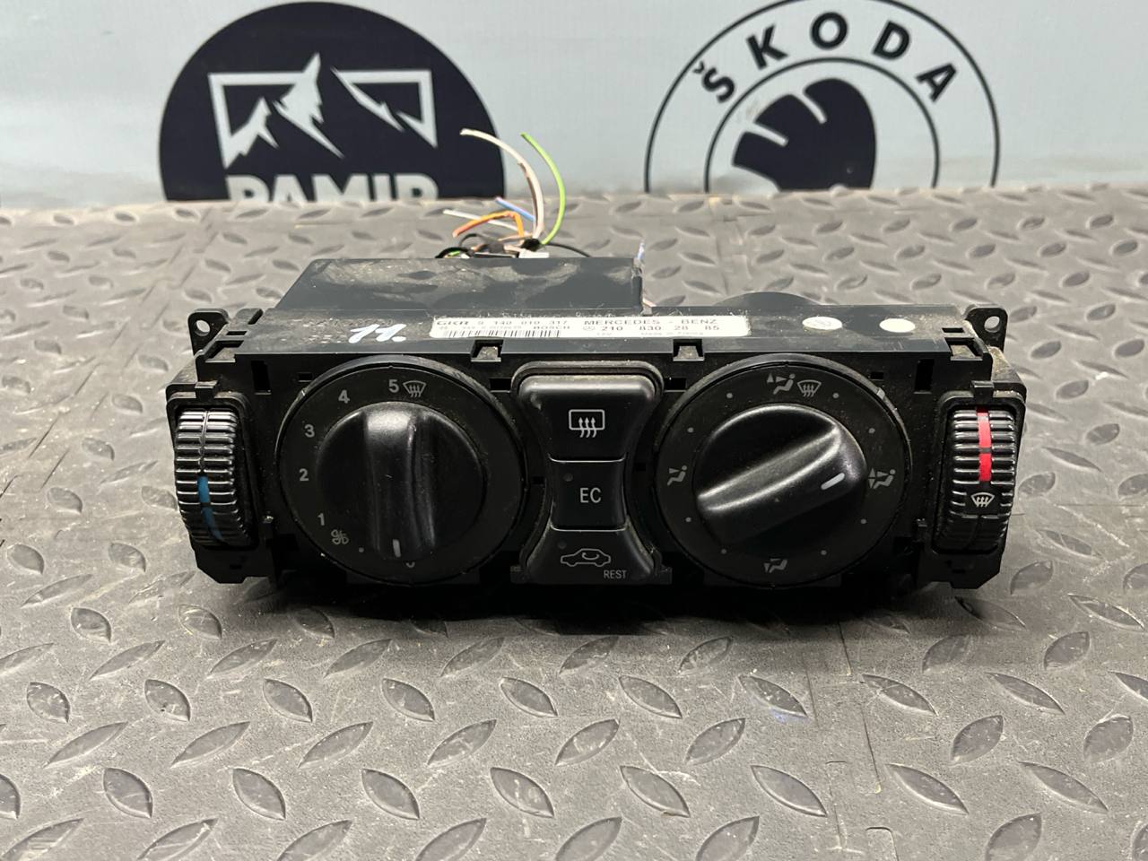 Блок управления отопителем Mercedes C/W202 1993-2001