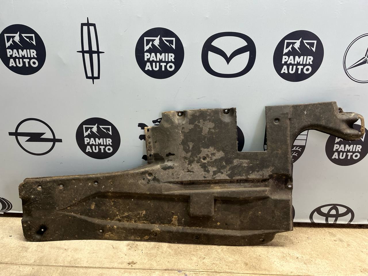 Защита антигравийная левая Citroen C5 2001-2008