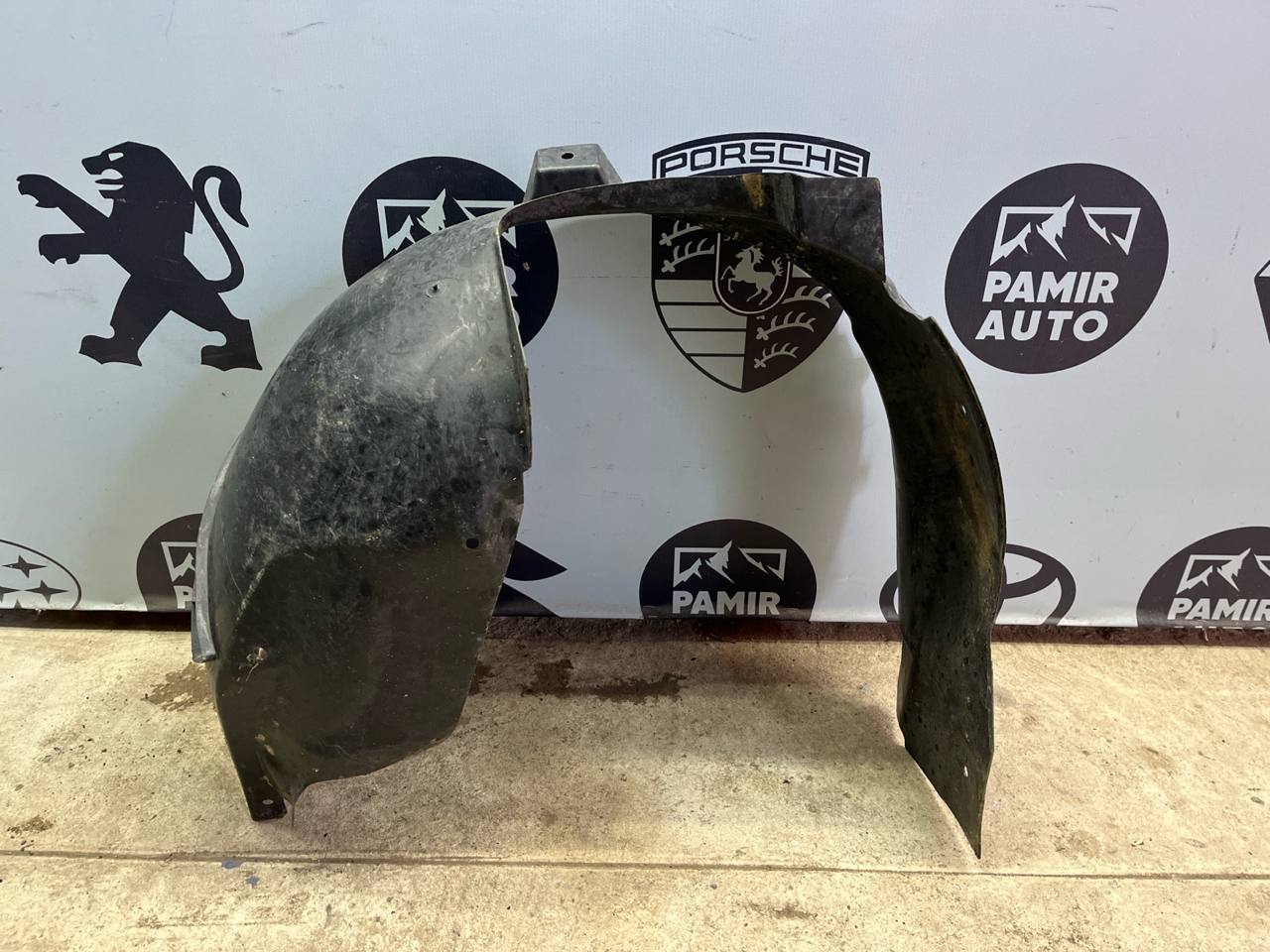 Локер (Подкрылок) передний правый Opel Vectra/C 2002-2008