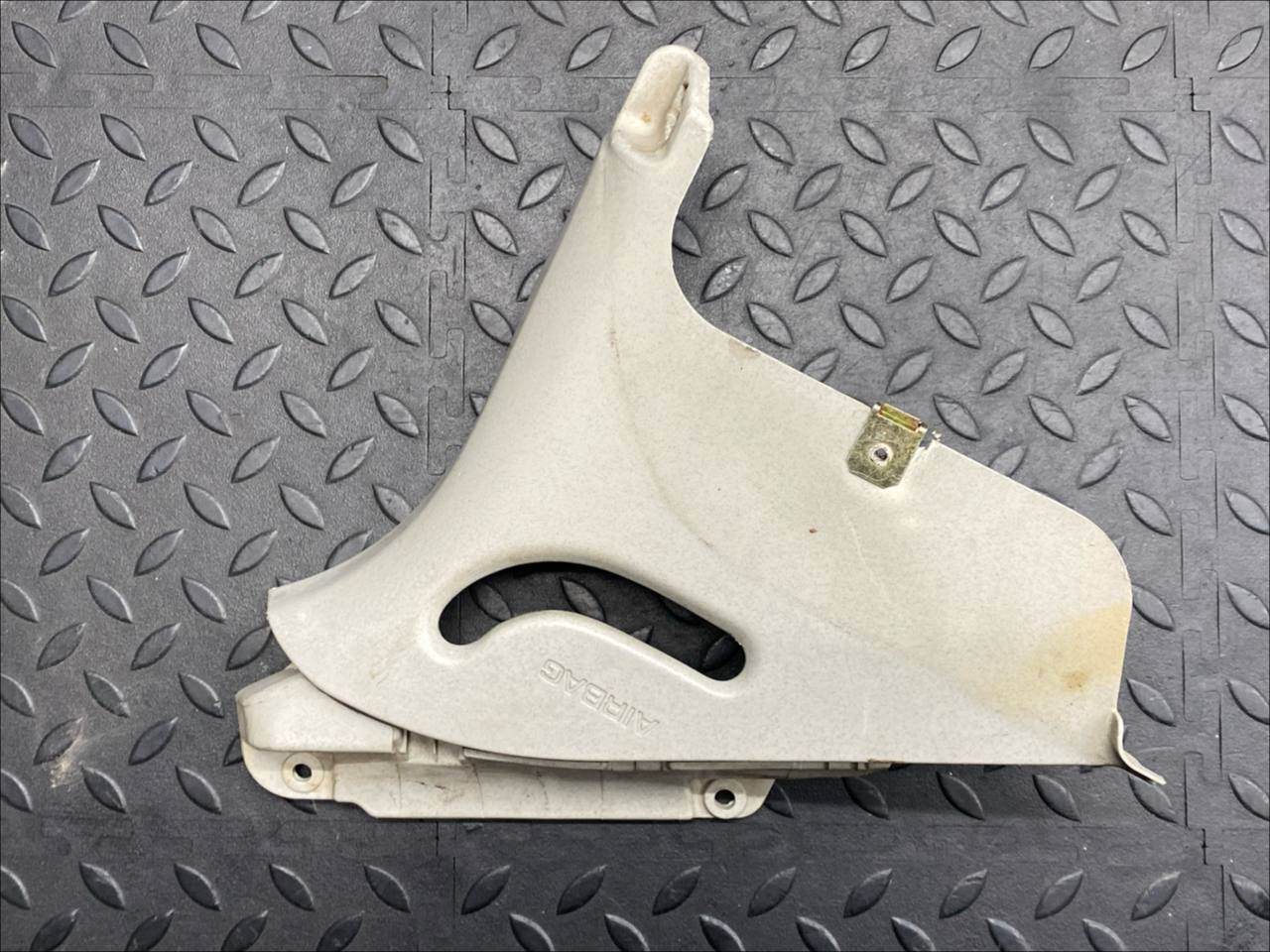 Обшивка стойки задняя левая Ford Mondeo/3 2000-2007