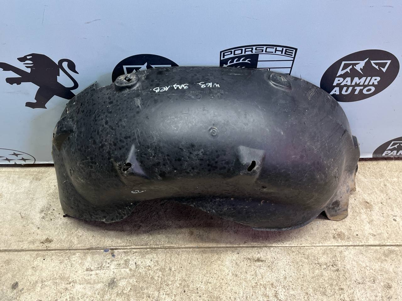 Локер (Подкрылок) задний левый Mercedes M/W163 1997-2005