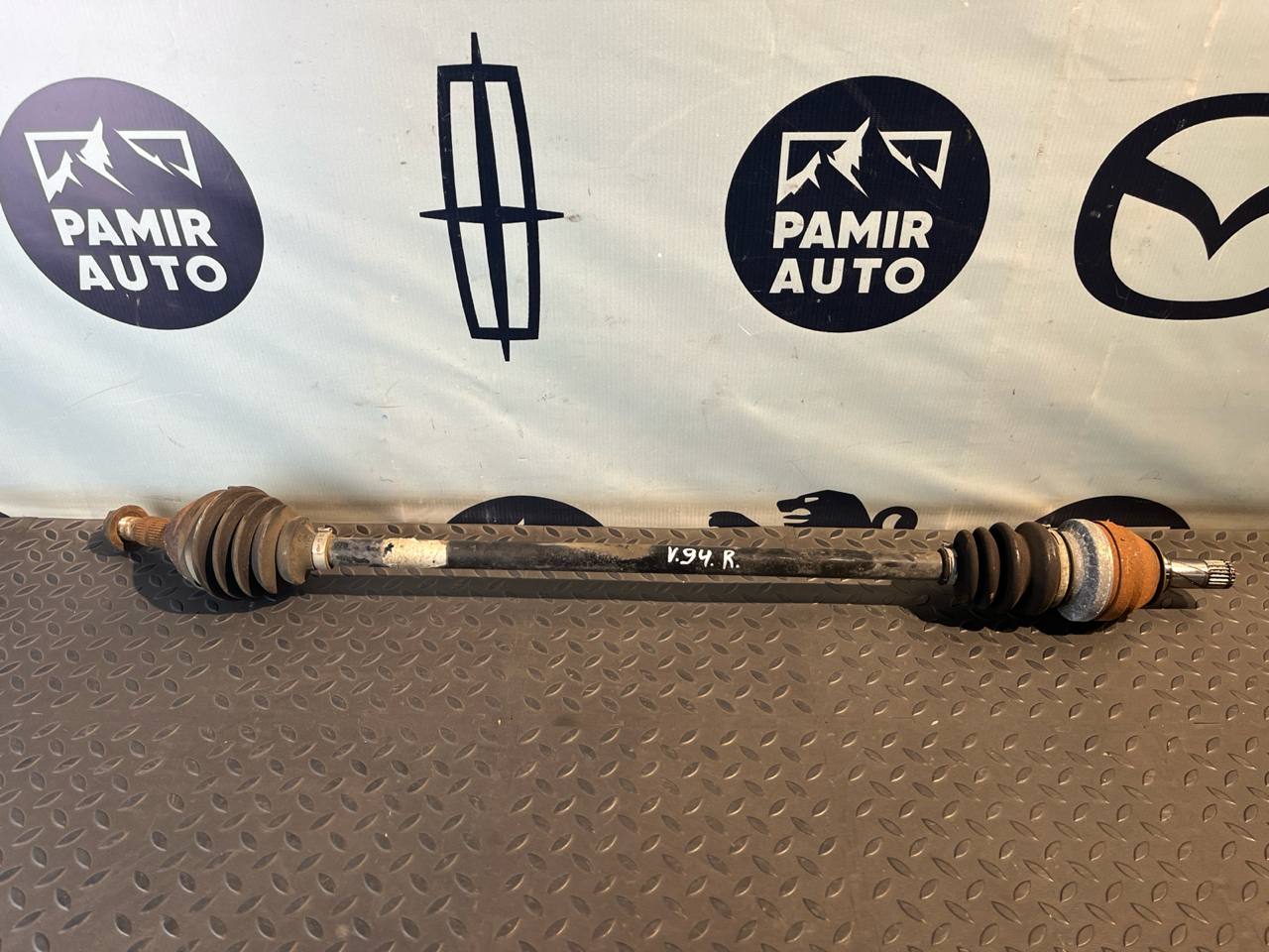 Полуось передняя правая Opel Astra/H 2004-2014