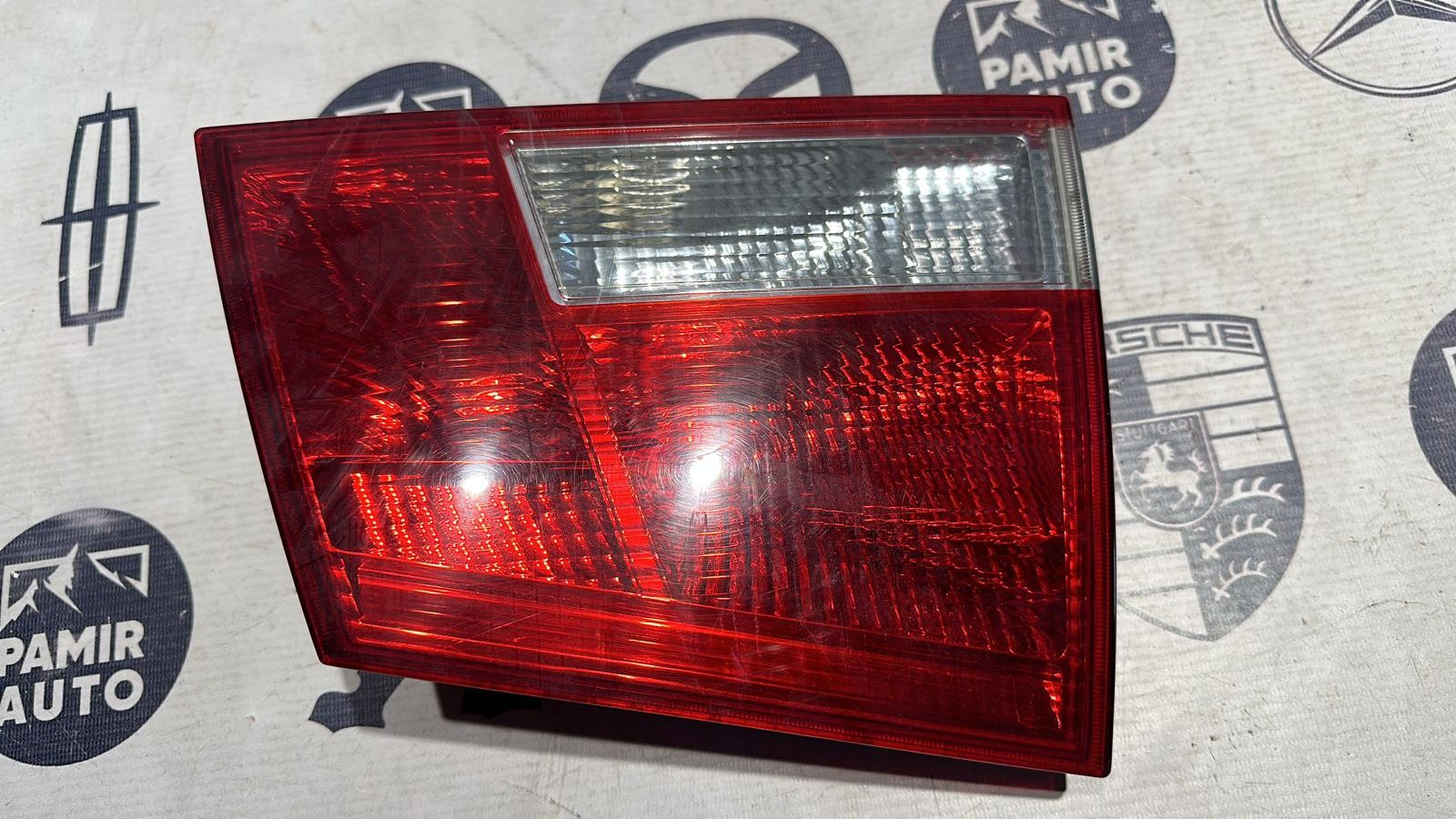 Фонарь задний внутренний левый Opel Vectra/C 2002-2008