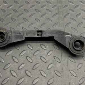 Кронштейн корпуса воздушного фильтра Opel Astra/H 2004-2014