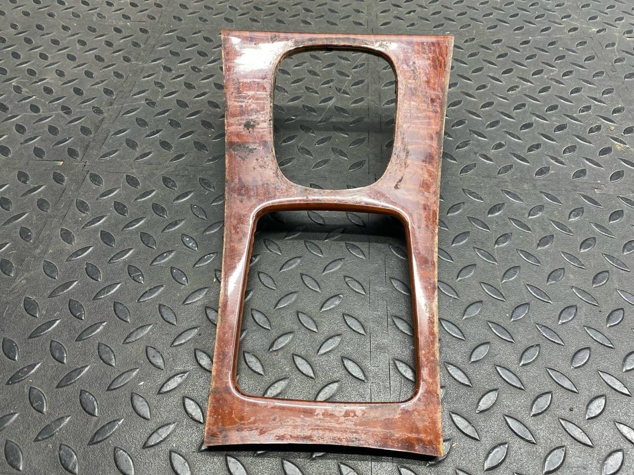 Накладка на кулису АКПП Mercedes C/W203 2000-2008