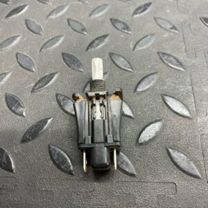 Выключатель концевой Mercedes C/W202 1993-2001