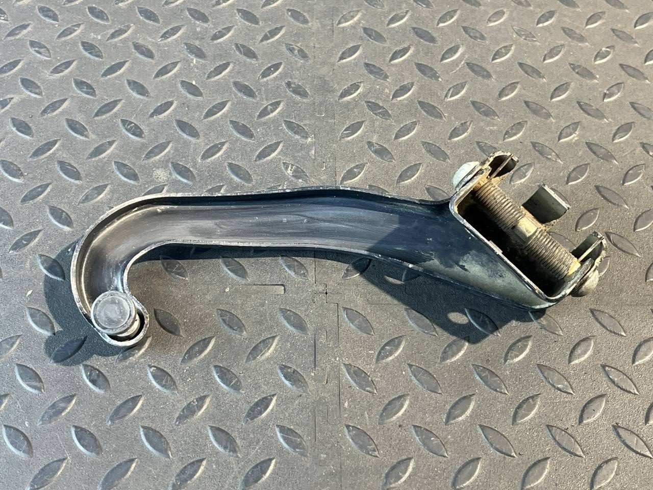 Ролик двери сдвижной правый верхний Mercedes Vito/W638 1996-2003