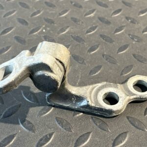 Петля двери Peugeot 307 2001-2008