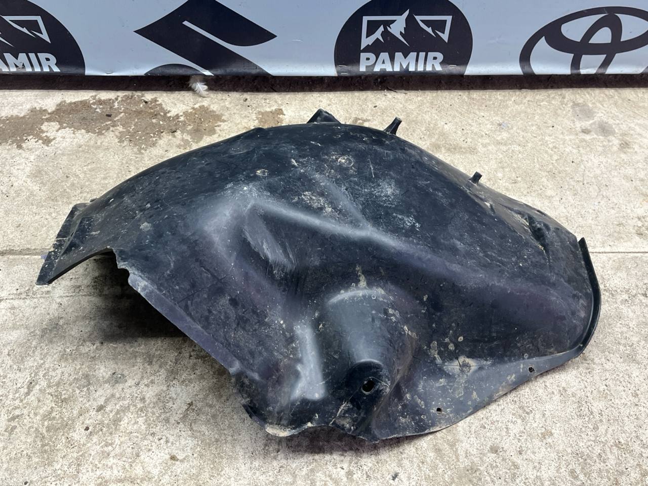 Локер (Подкрылок) задний левый BMW 3/E46 1998-2007