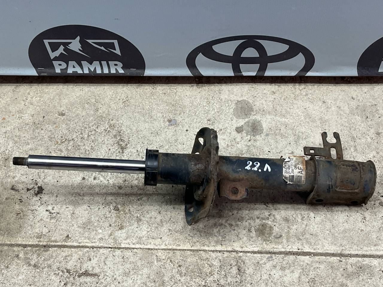 Амортизатор передний левый Opel Astra/H 2004-2014