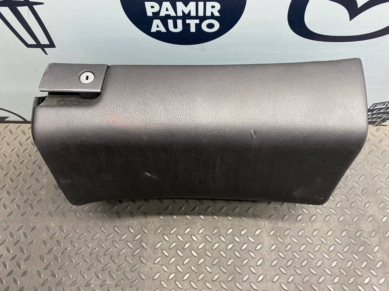 Бардачок Mercedes C/W203 2000-2008