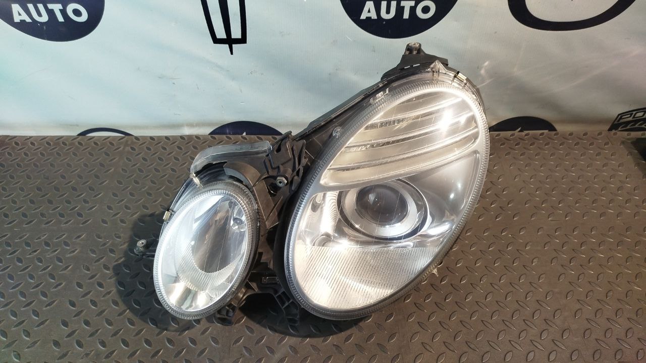 Фара левая Mercedes E/W211 2002-2009