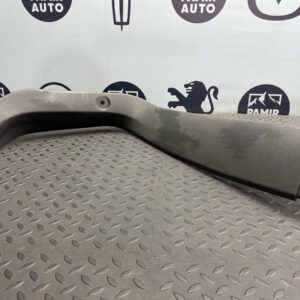 Обшивка двери багажника правая Opel Astra/H 2004-2014