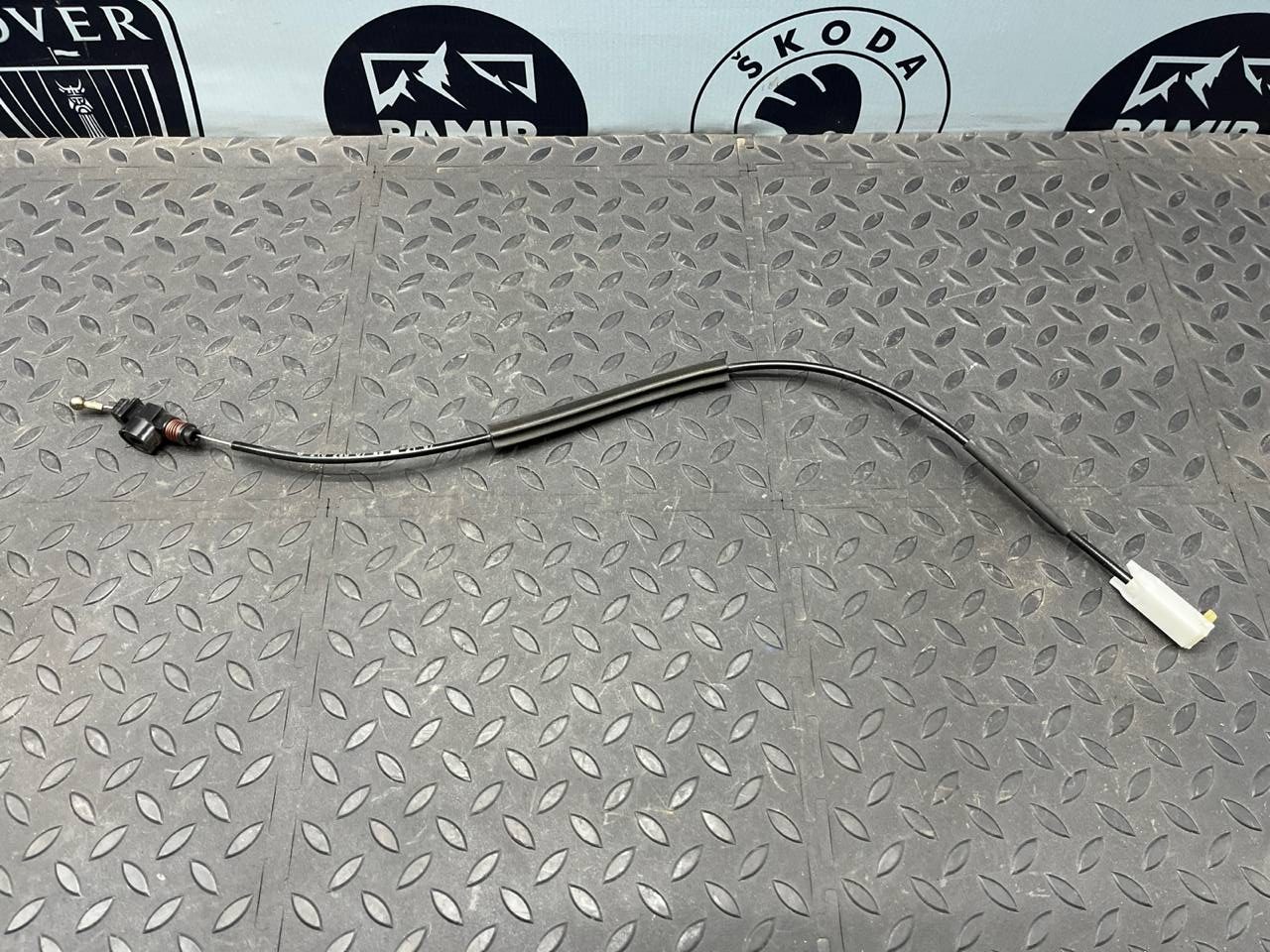 Трос замка зажигания Mercedes C/W202 1993-2001