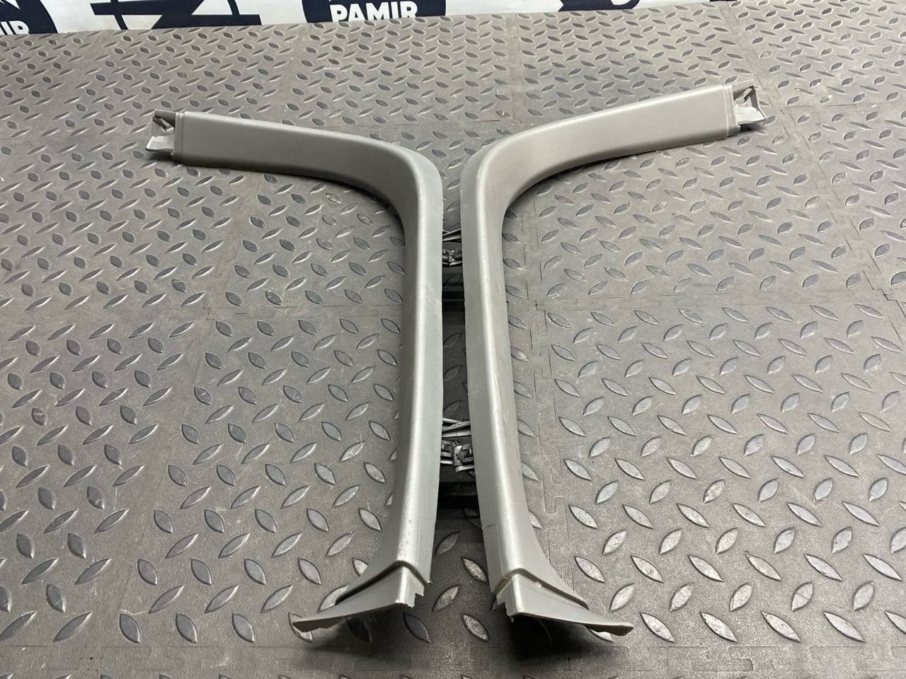 Обшивка двери багажника Ford Focus/2 2004-2011