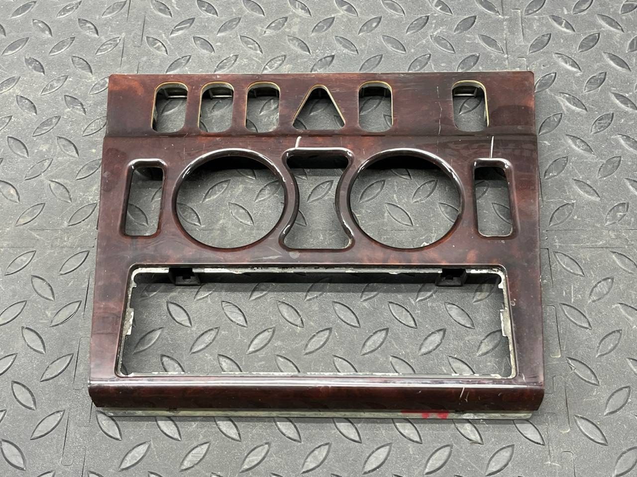 Накладка на торпедо Mercedes C/W202 1993-2001