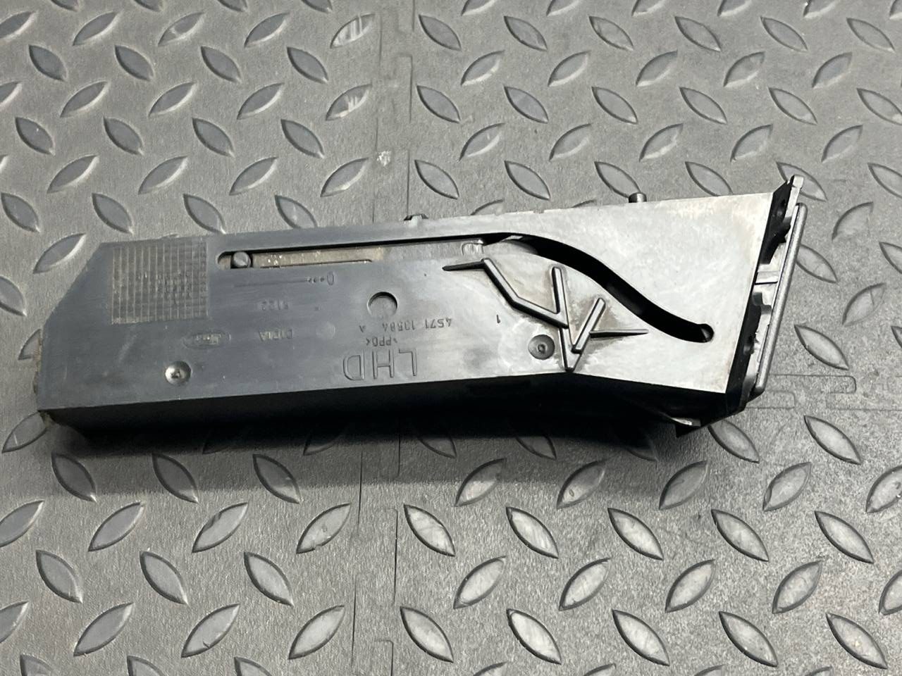 Подстаканник Ford Mondeo/3 2000-2007