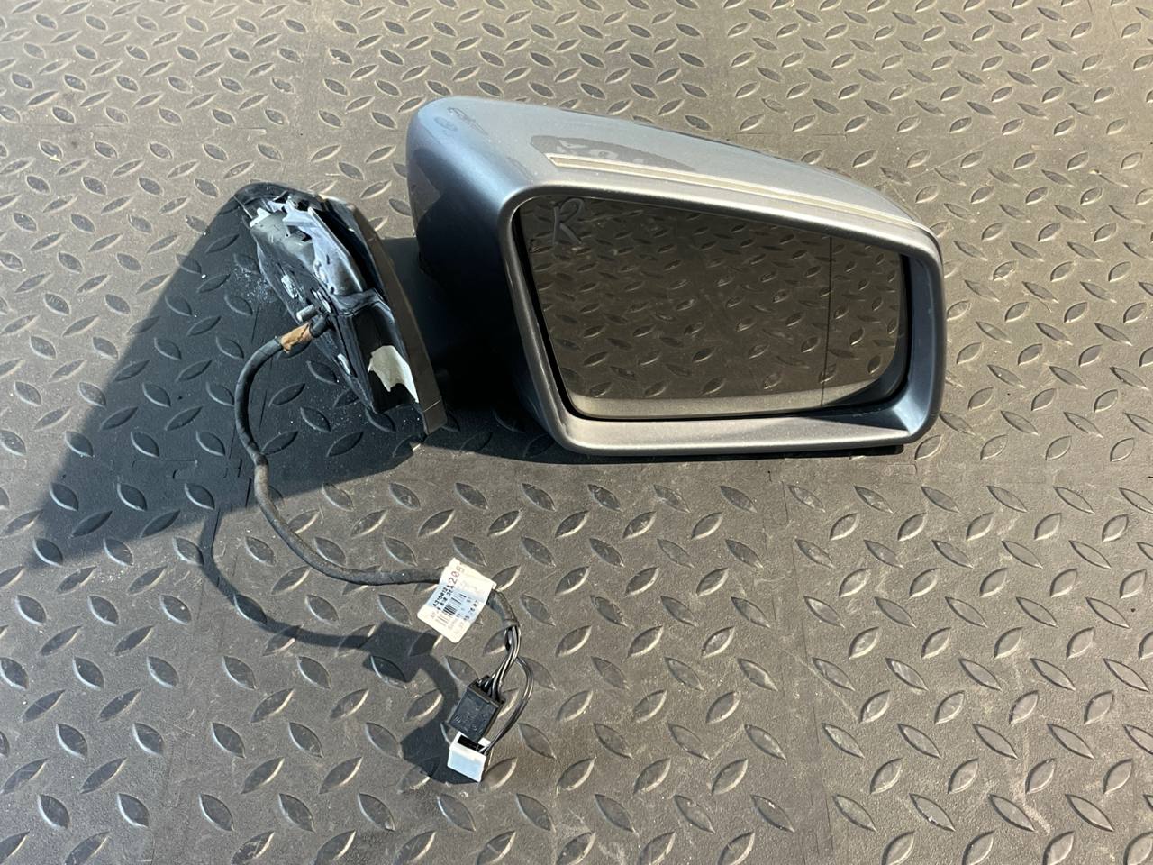 Зеркало правое Mercedes C/W204 2006-2015