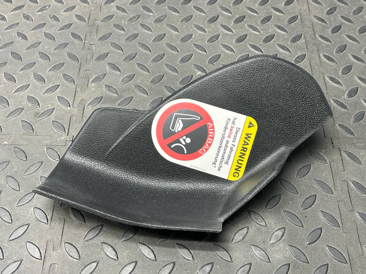 Накладка на торпедо правая Mercedes B/W245 2005-2011