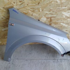Крыло переднее правое Opel Astra/H 2004-2014