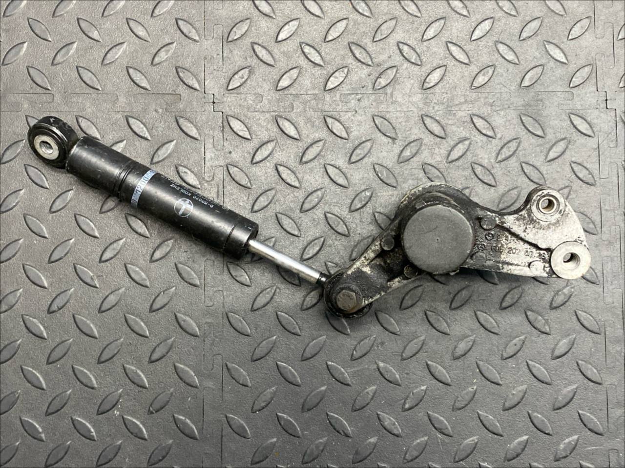 Натяжитель ремня Mercedes Vito/W638 1996-2003