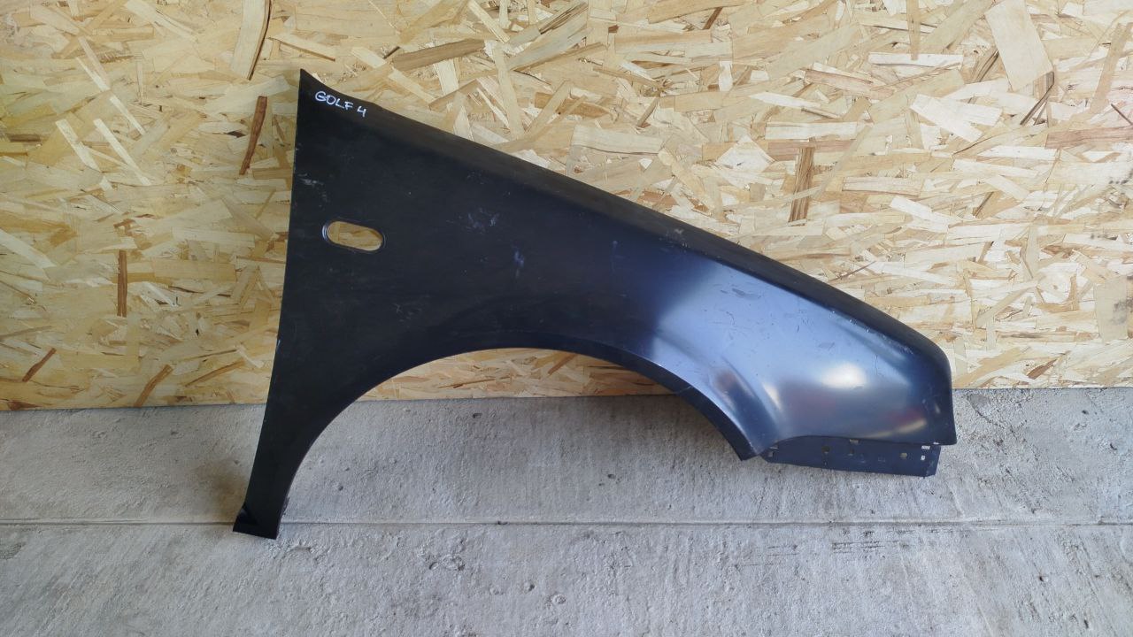 Крыло переднее правое Volkswagen Golf/4 1997-2006